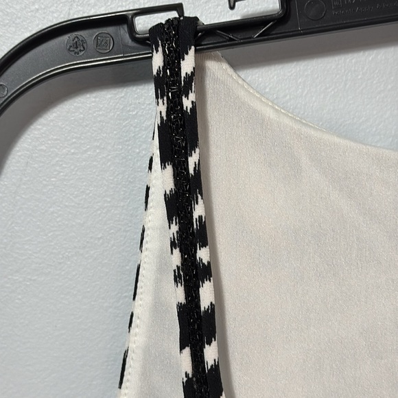 White House Black Market‎ Camisole Zebra Pattern Sleeveless in Size S  NWT - Picture 6 of 13